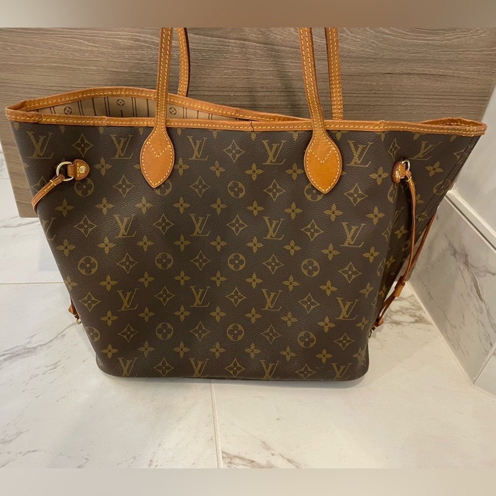 Louis Vuitton Neverfull MM monogram brown canvas